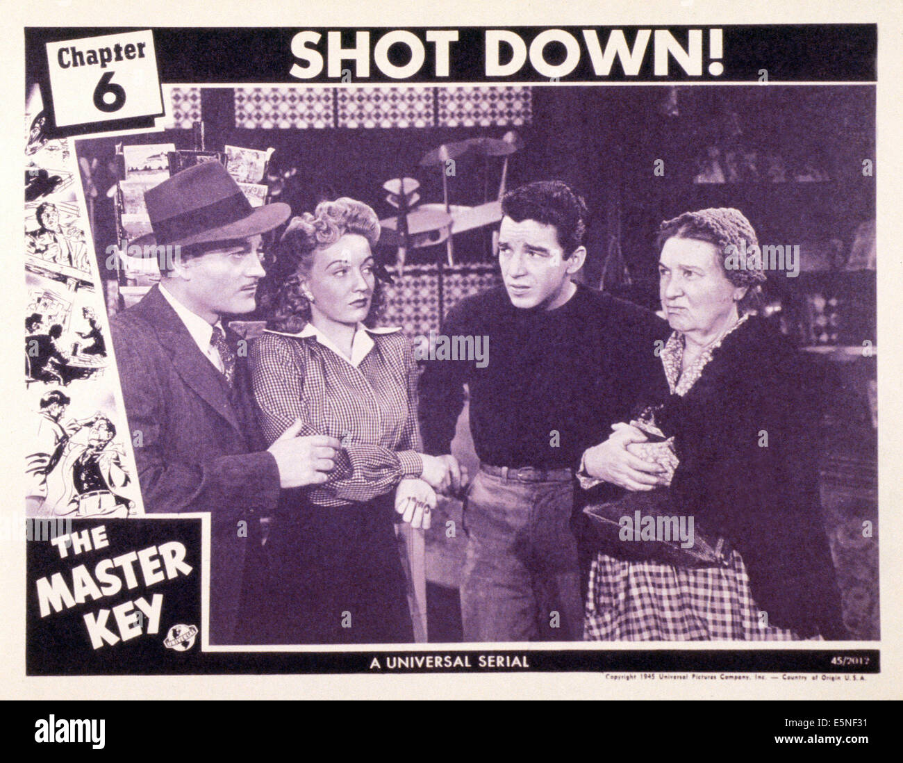 THE MASTER KEY, from left: Milburn Stone, Jan Wiley, Lash La Rue, Sarah Padden, 1945 Stock Photo