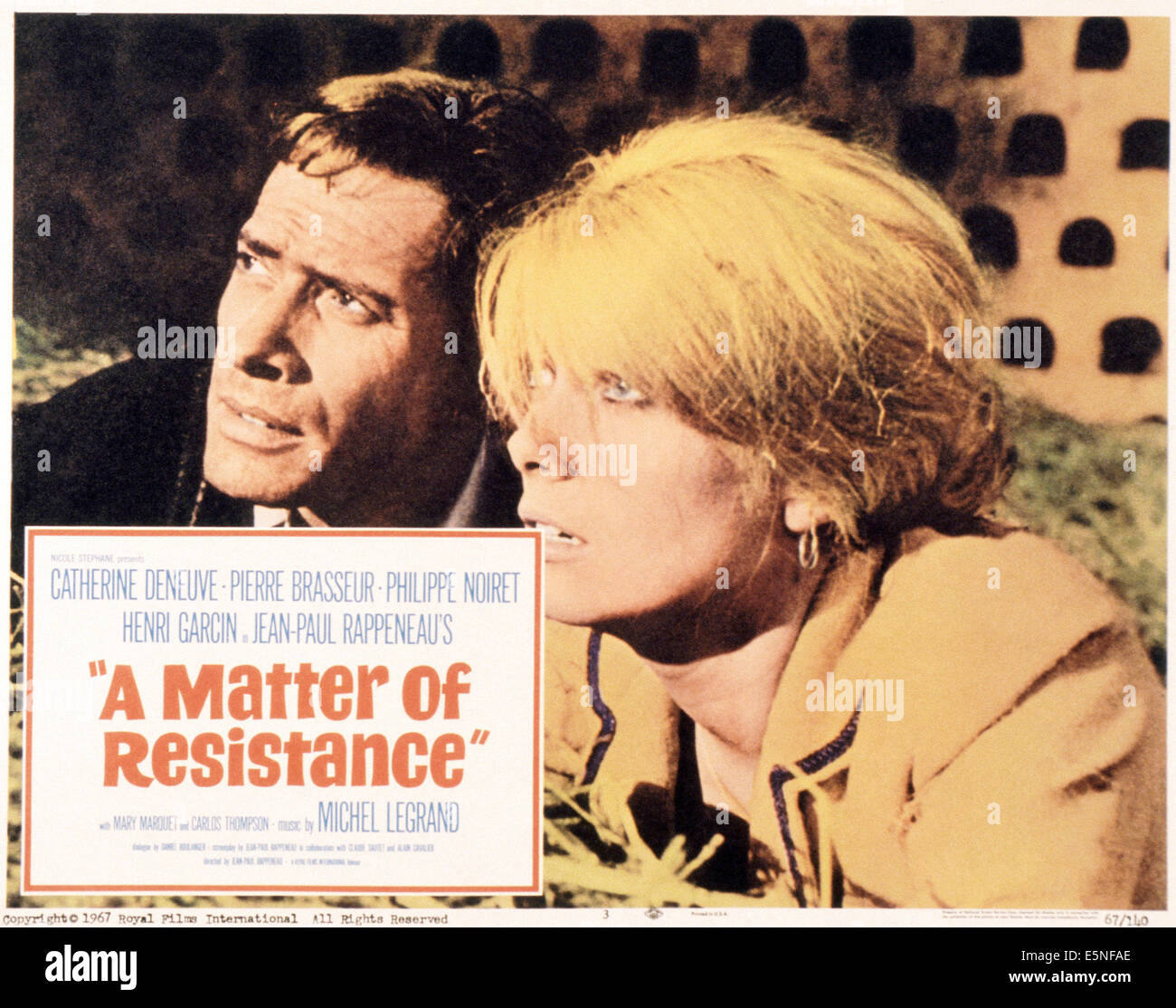 A Matter Of Resistance Aka La Vie De Chateau Catherine Deneuve Right 1966 Stock Photo Alamy