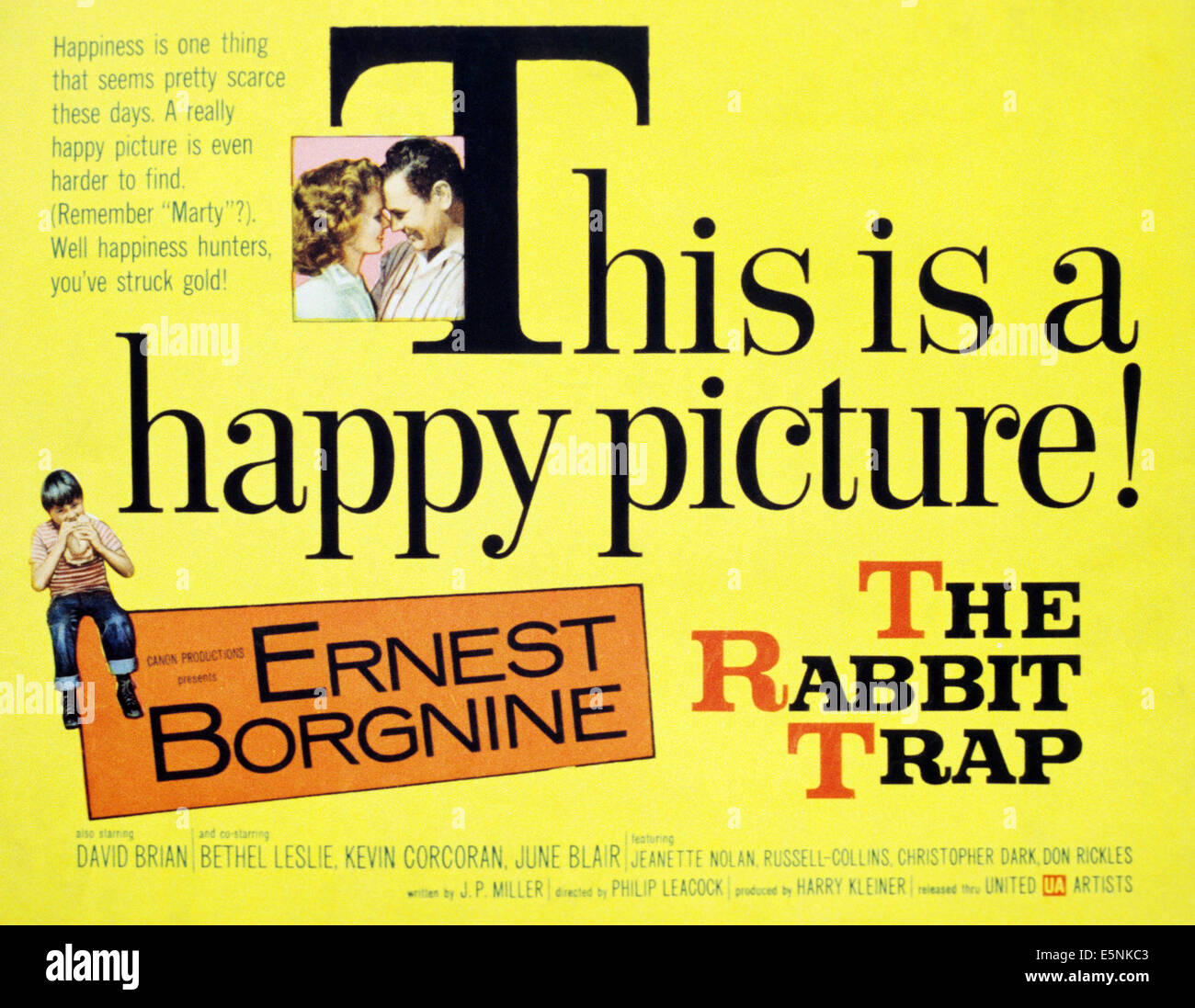 THE RABBIT TRAP, from left: Kevin Corcoran, Bethel Leslie, Ernest Borgnine, 1959 Stock Photo