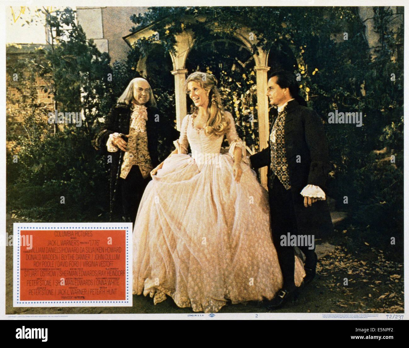 1776, US lobbycard, from left: Howard Da Silva, Blythe Danner, William Daniels, 1972 Stock Photo