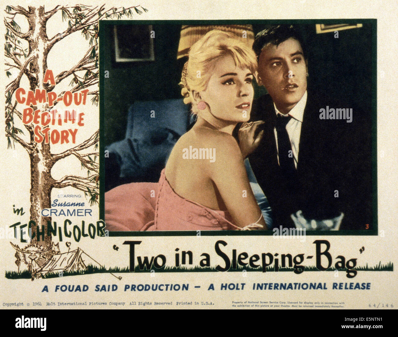 TWO IN A SLEEPING BAG, (aka KLEINES ZELT UND GROBE LIEBE), US lobbycard, Susanne Cramer, Dietmar Schonherr, 1956 Stock Photo