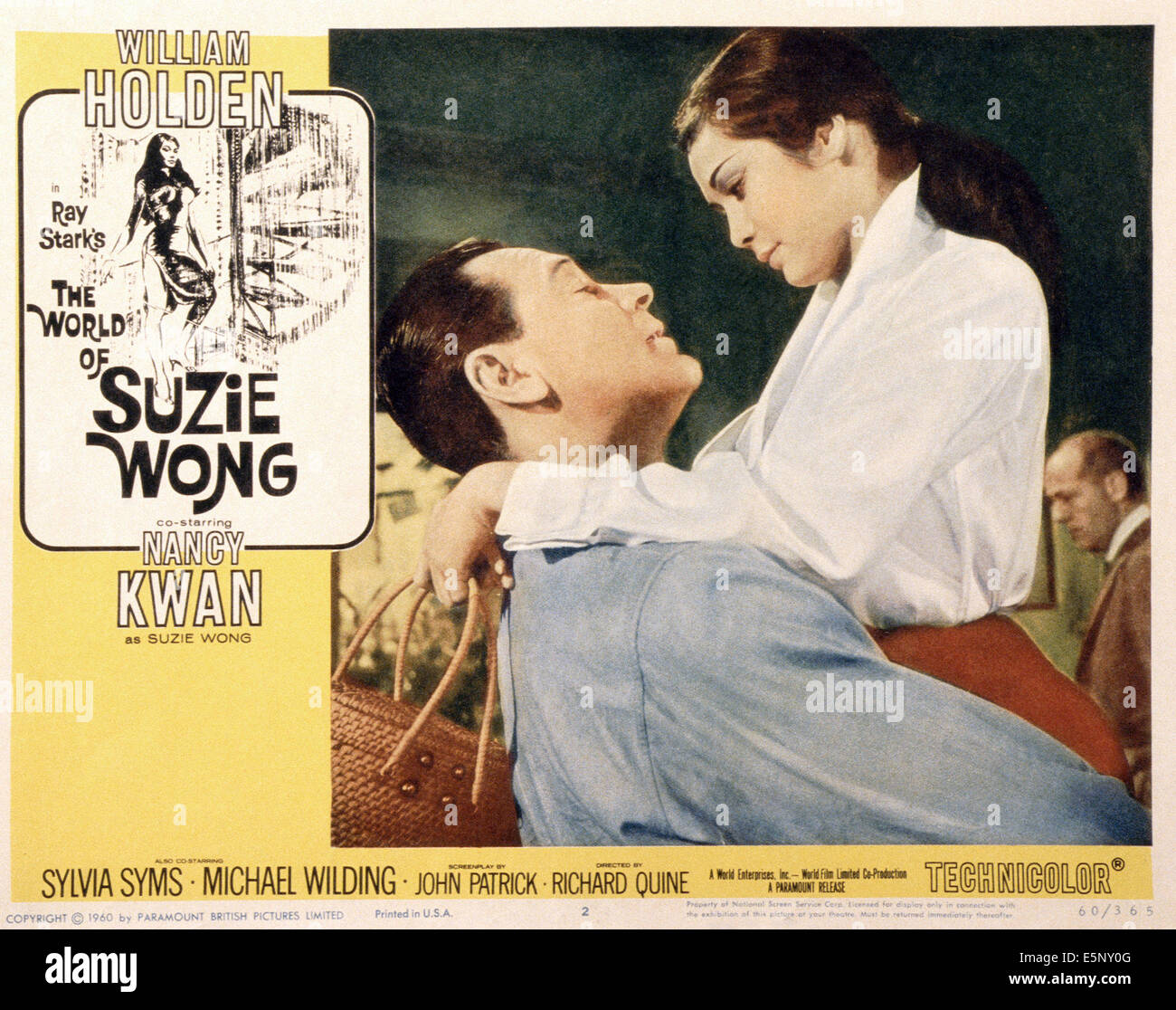 THE WORLD OF SUZIE WONG, US lobbycard, from left: William Holden, Nancy Kwan, 1960 Stock Photo