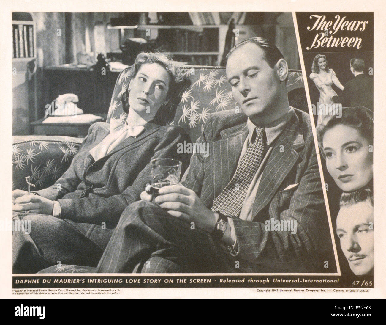 THE YEARS BETWEEN, US lobbycard, from left, Valerie Hobson, James McKechnie; bottom right: Michael Redgrave, 1946 Stock Photo