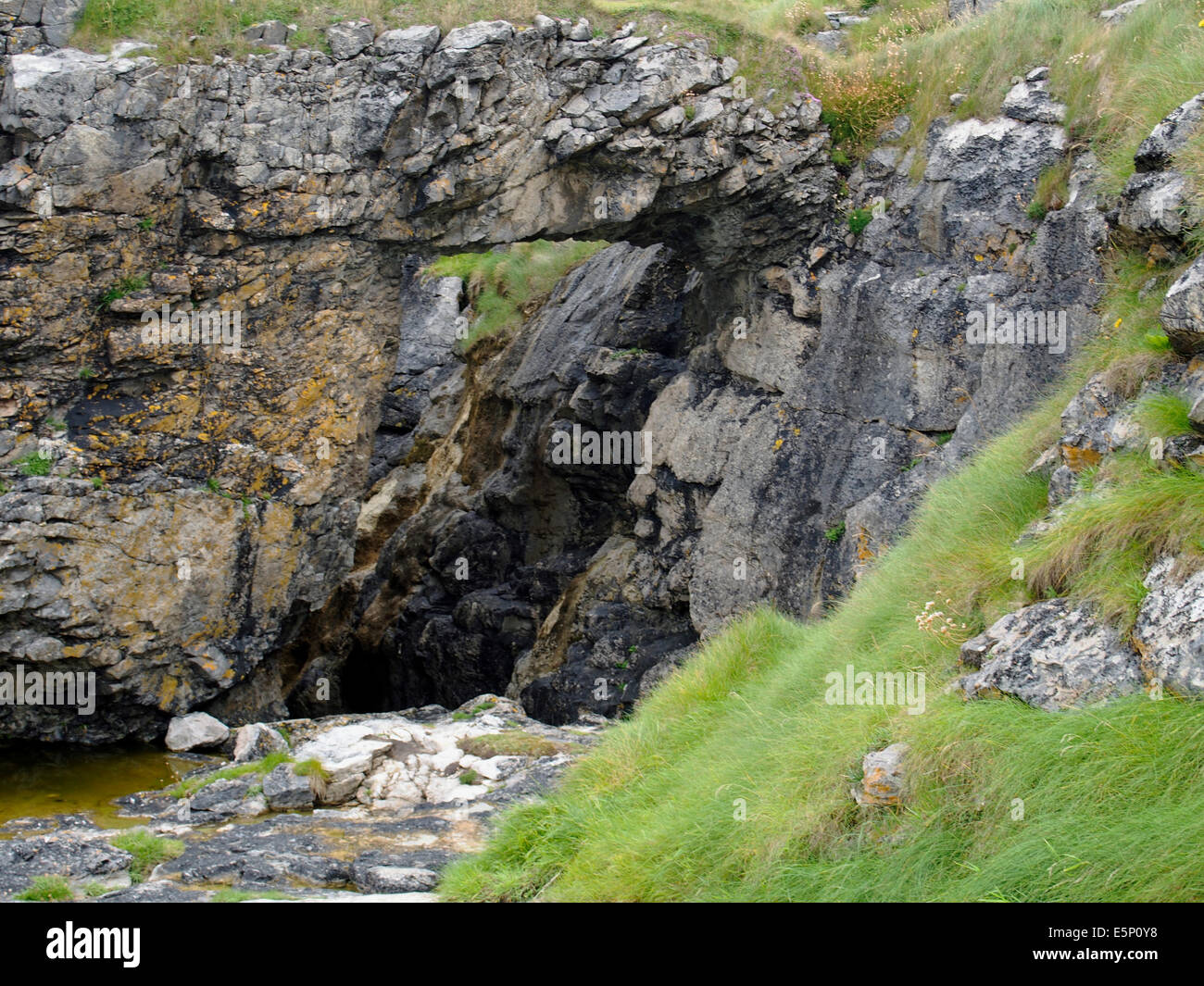 The Fairy Bridges, Bundoran, County Donegal - a blowhole complex on the Roguey Headland above Tullan Strand Stock Photo