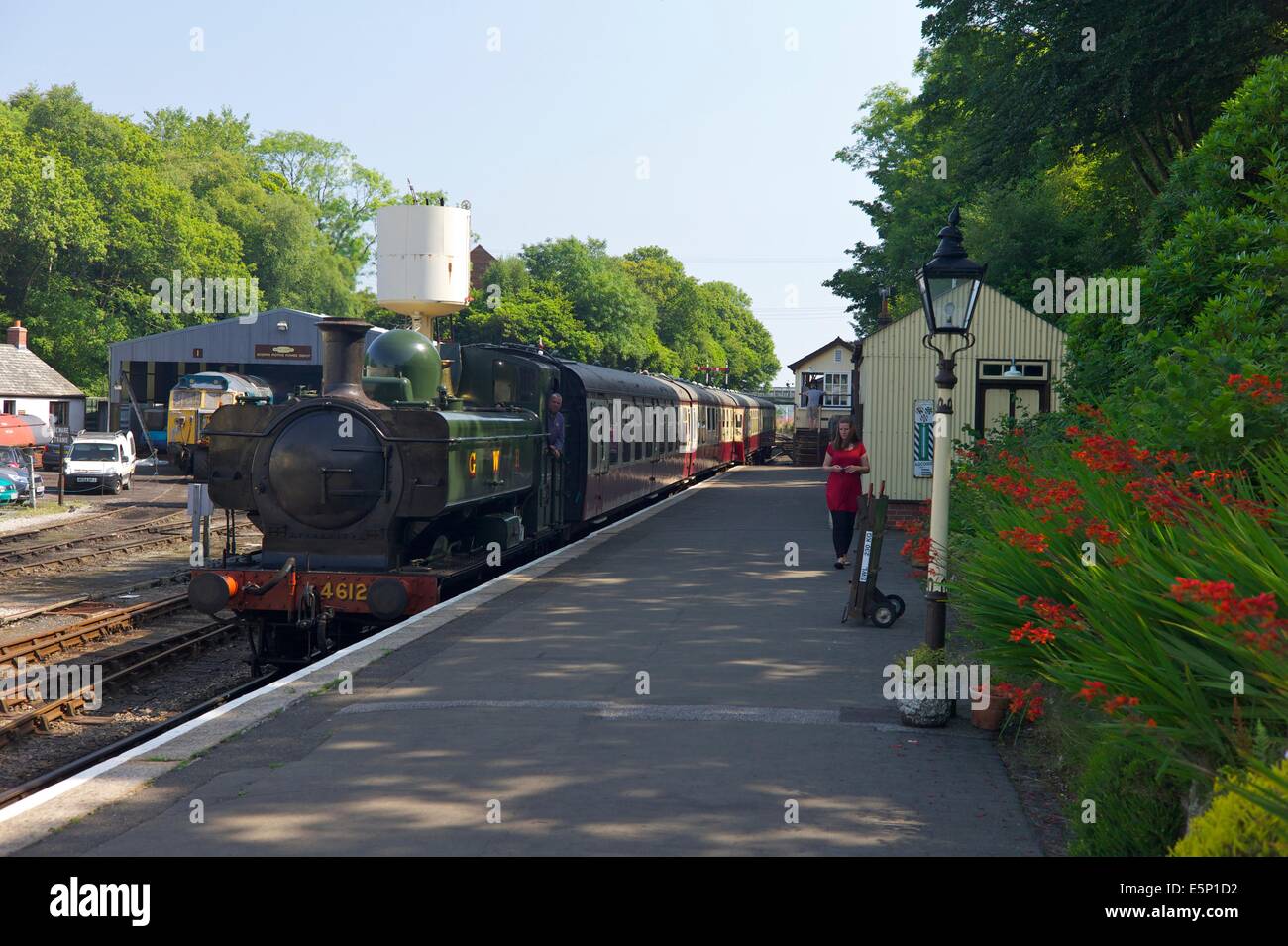 Bodmin wenford railway preserved steam hi-res stock photography and ...