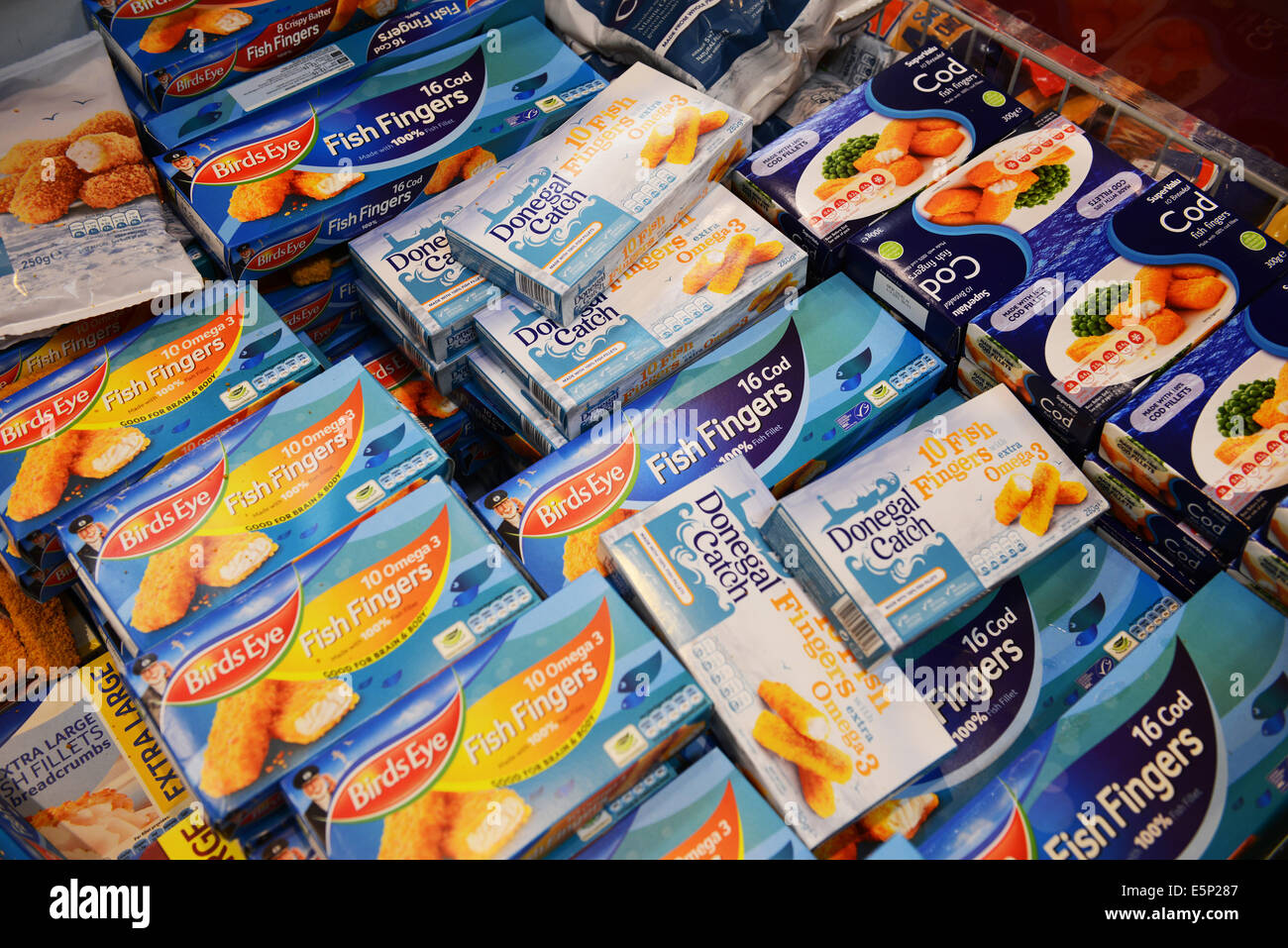 Fish Fingers Stock Photo Alamy fish-fingers-stock-photo-alamy