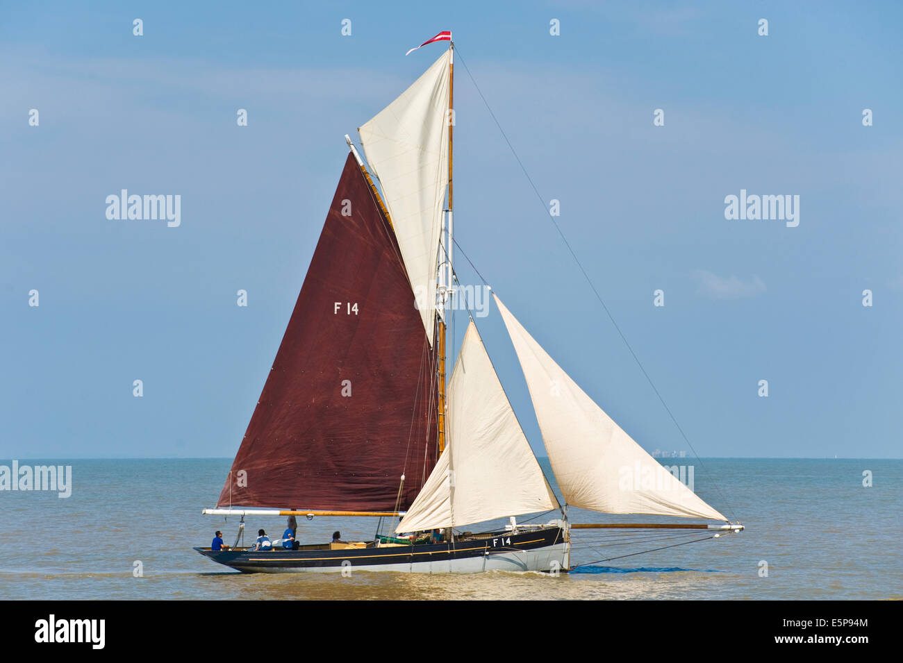 Smack boat hi-res stock photography and images - Alamy