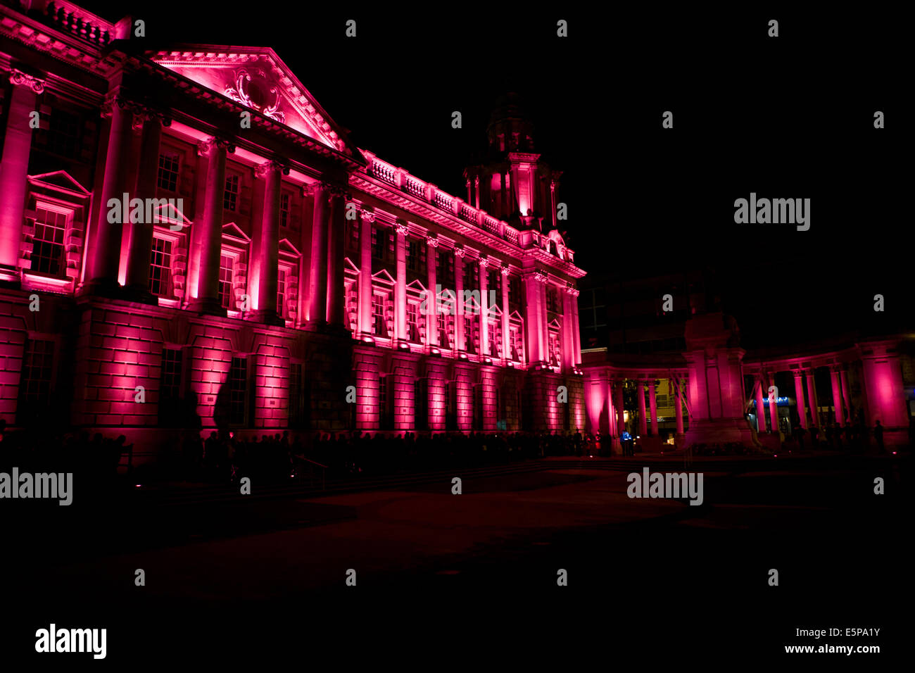 Belfast City Hall Grounds, Ireland. 4th Aug, 2014. Commemoration of the Centenary of the outbreak of the First World War at Belfast Cenotaph Credit:  Bonzo/Alamy Live News Stock Photo