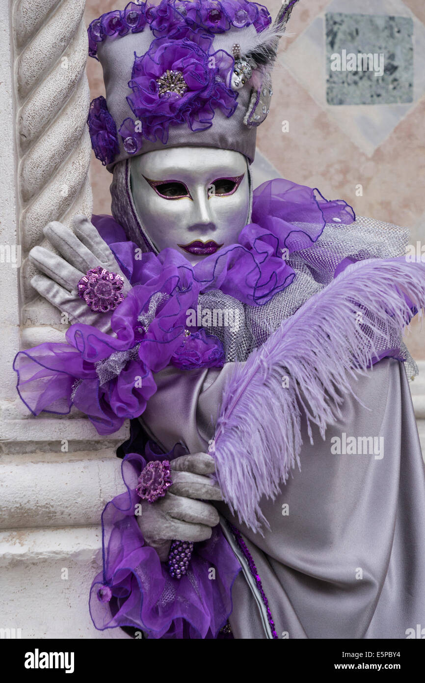 Pierrot costume hi-res stock photography and images - Alamy