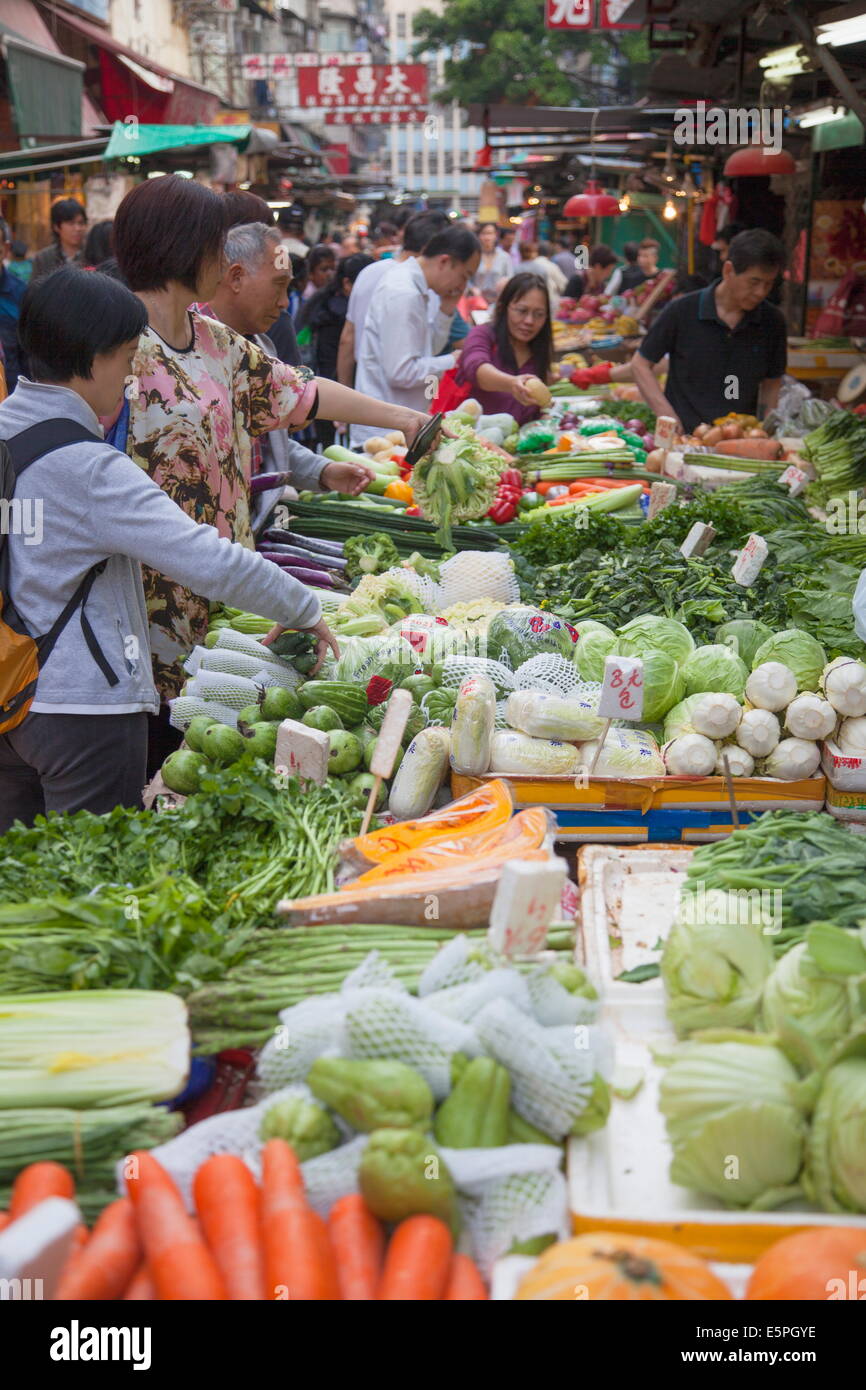 Hong kong vegetable stall hires stock photography and images Alamy