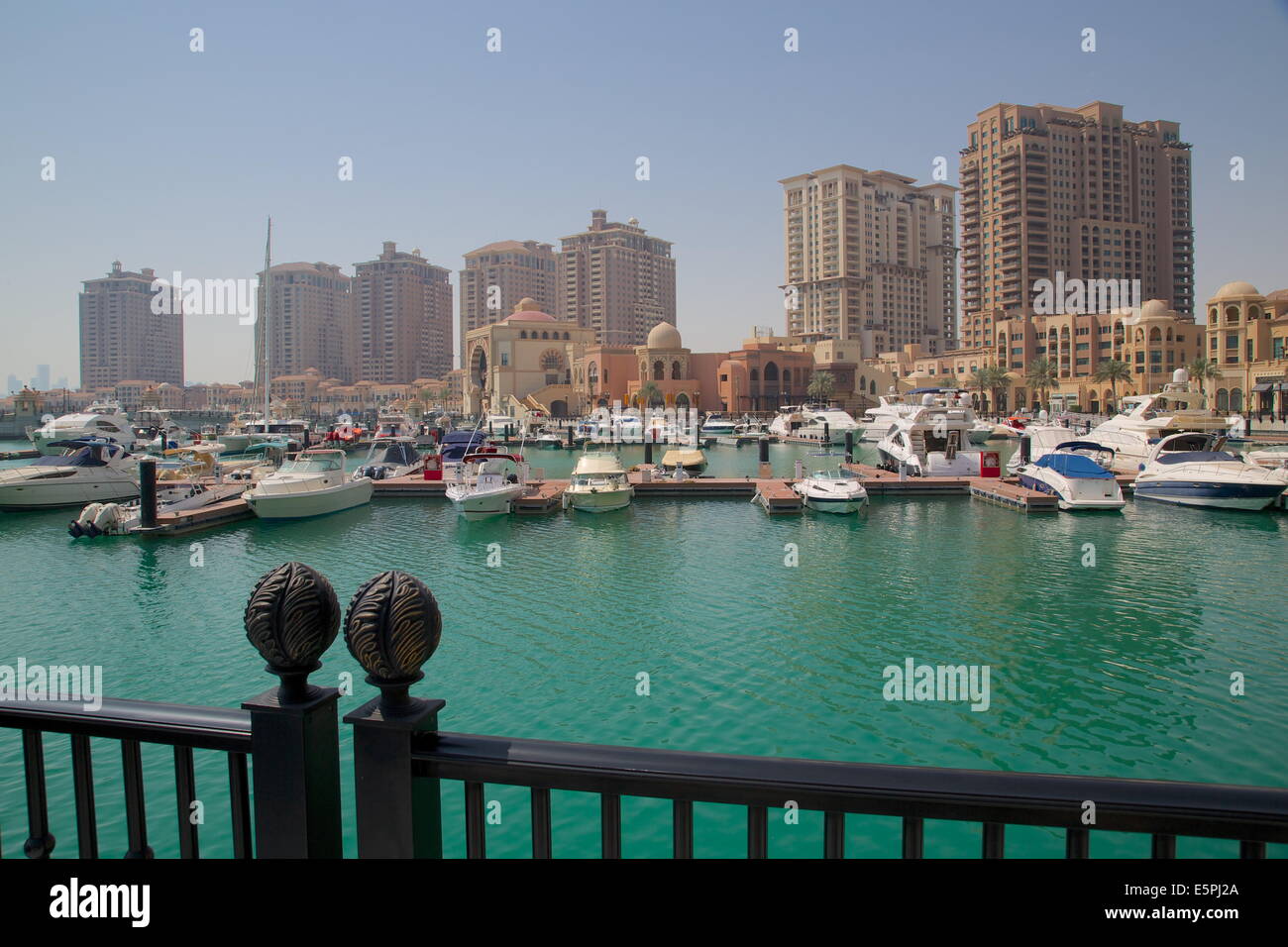 Harbour and architecture, The Pearl, Doha, Qatar, Middle East Stock Photo