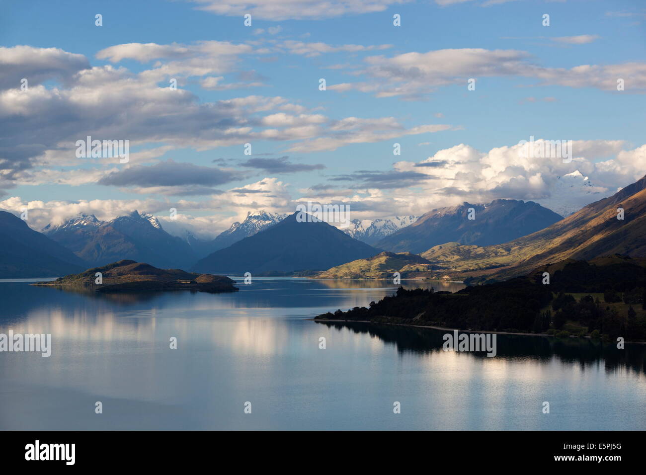 Lake Wakatipu looking to Glenorchy and Mount Earnslaw, Glenorchy, Otago, South Island, New Zealand, Pacific Stock Photo