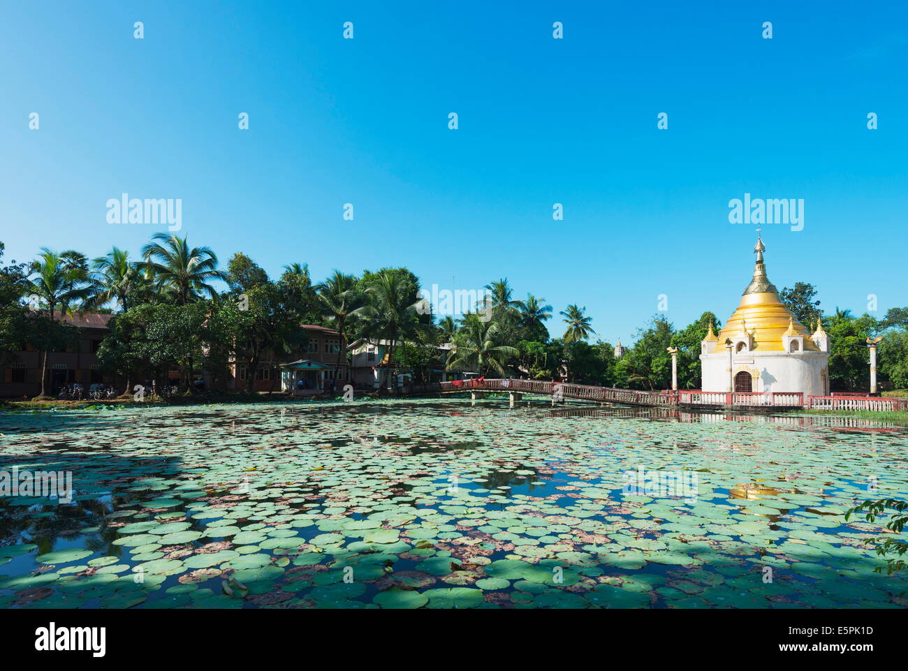 Lakeside stupa, Bago, Myanmar (Burma), Asia Stock Photo