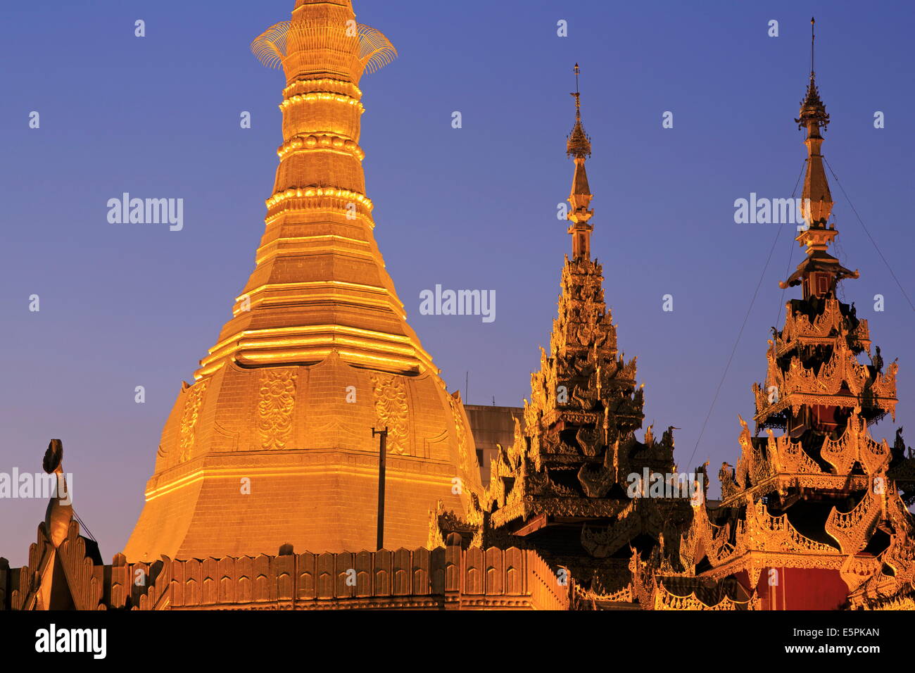 Sule Pagoda, Yangon (Rangoon), Myanmar (Burma), Asia Stock Photo