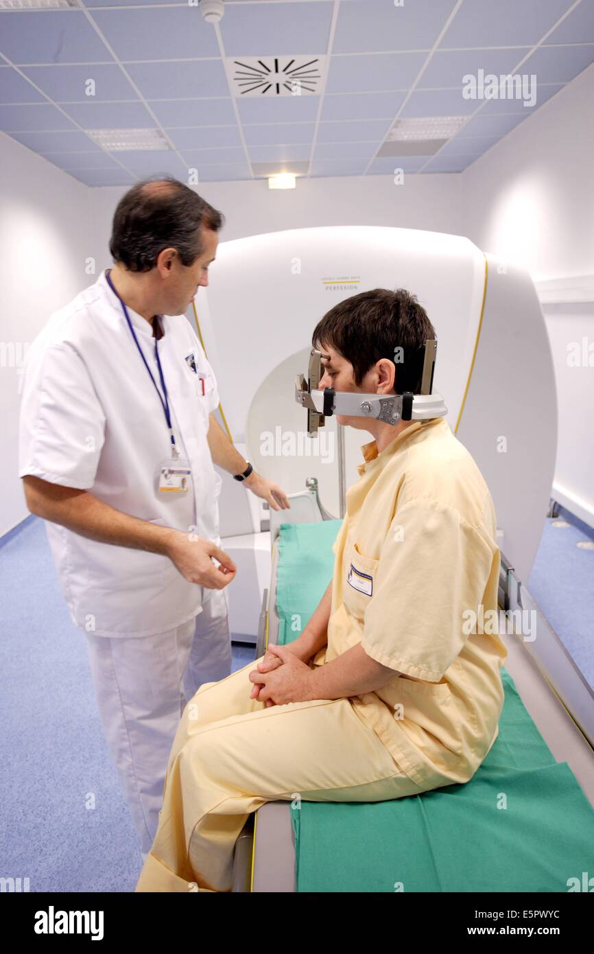2019 year - Treating a Brain Tumor With a Gamma Knife 2019 year