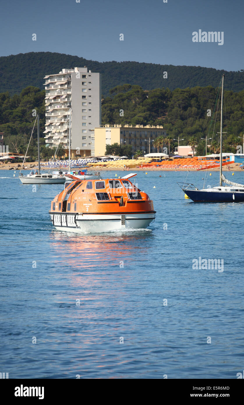 life boat from luxury liner the 'seabourn sojourn' Stock Photo