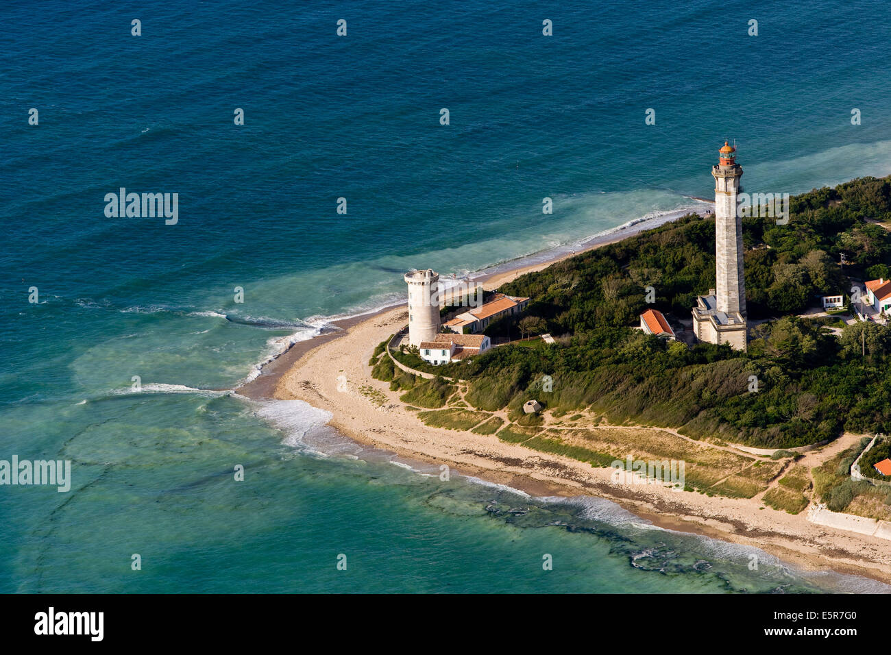Aerial view of the Phare des Baleines, Ile de Ré, Charente-Maritime ...