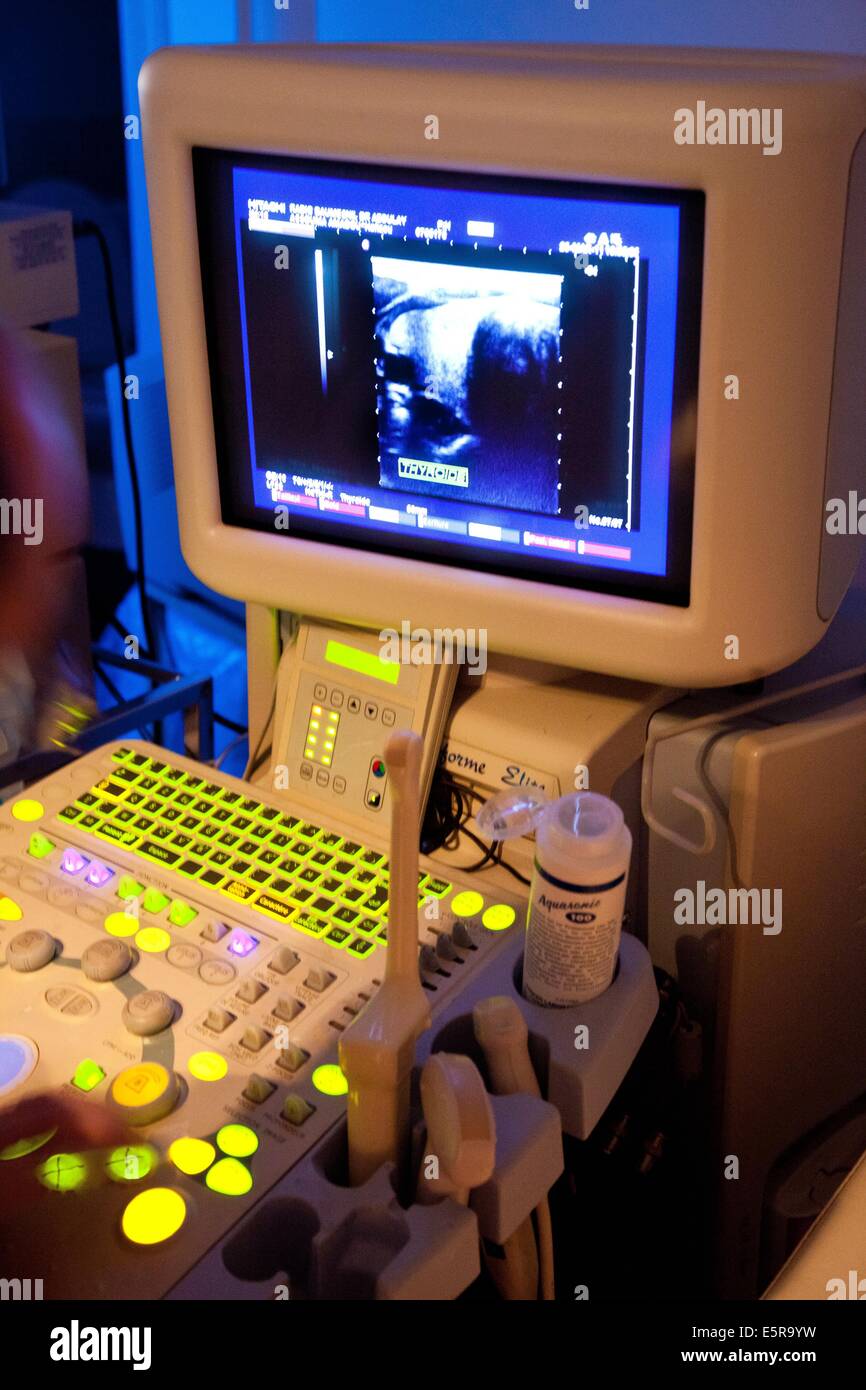 Ultrasonograph hi-res stock photography and images - Alamy