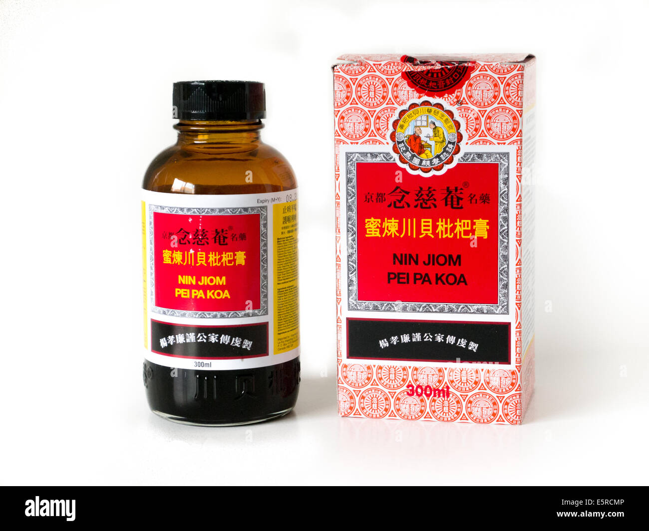 chinese coughing syrup nin jiom pei pa koa Stock Photo