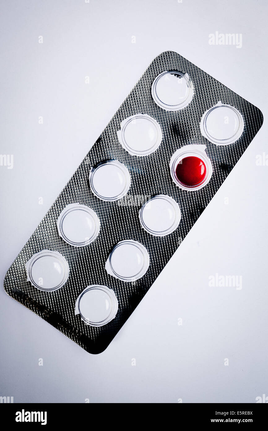 Tablet in a blister pack Stock Photo Alamy