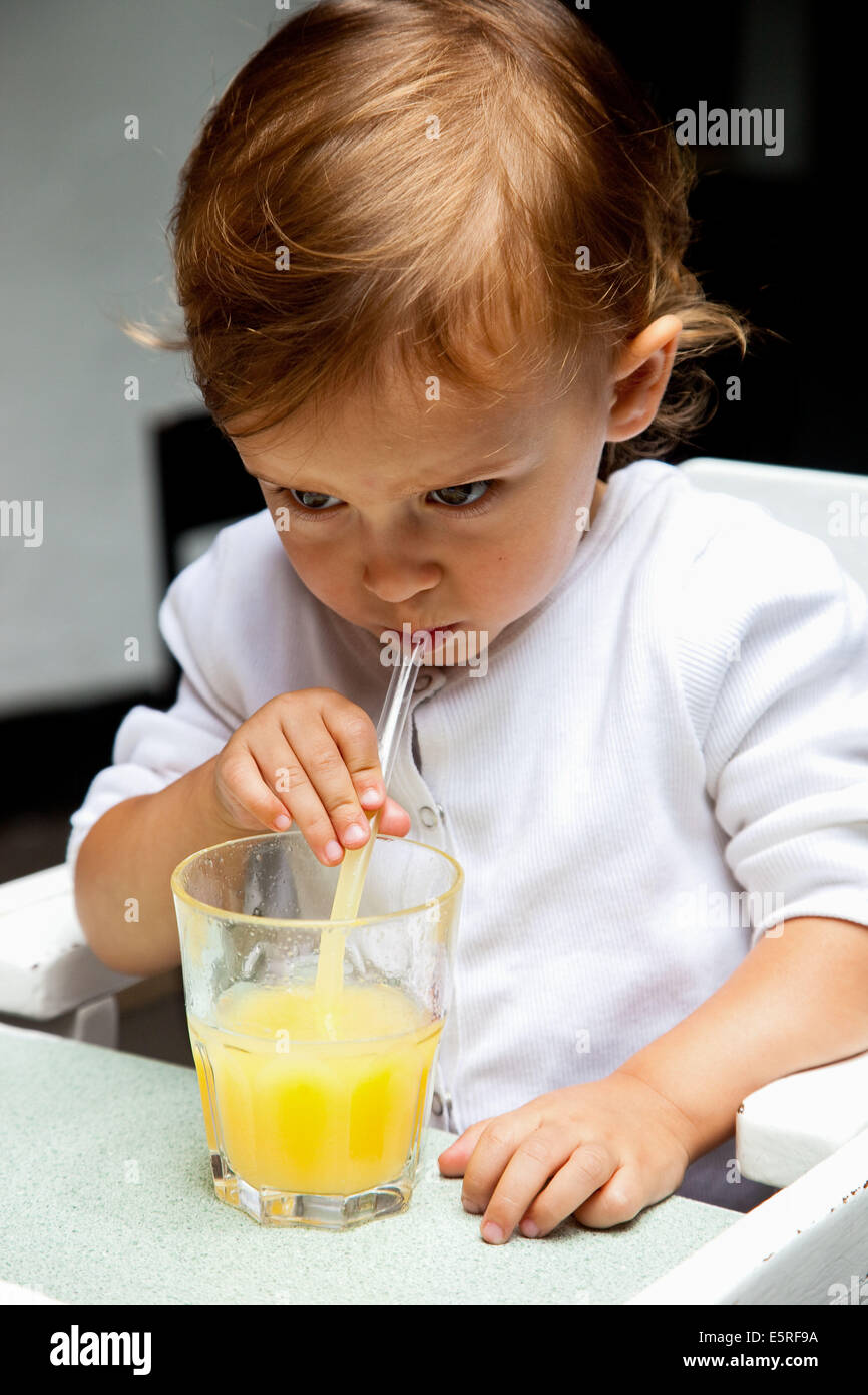 Toddler Girl Glass Juice High Resolution Stock Photography And Images Alamy Toddler Girl Glass Juice High Resolution Stock Photography And Images Alamy