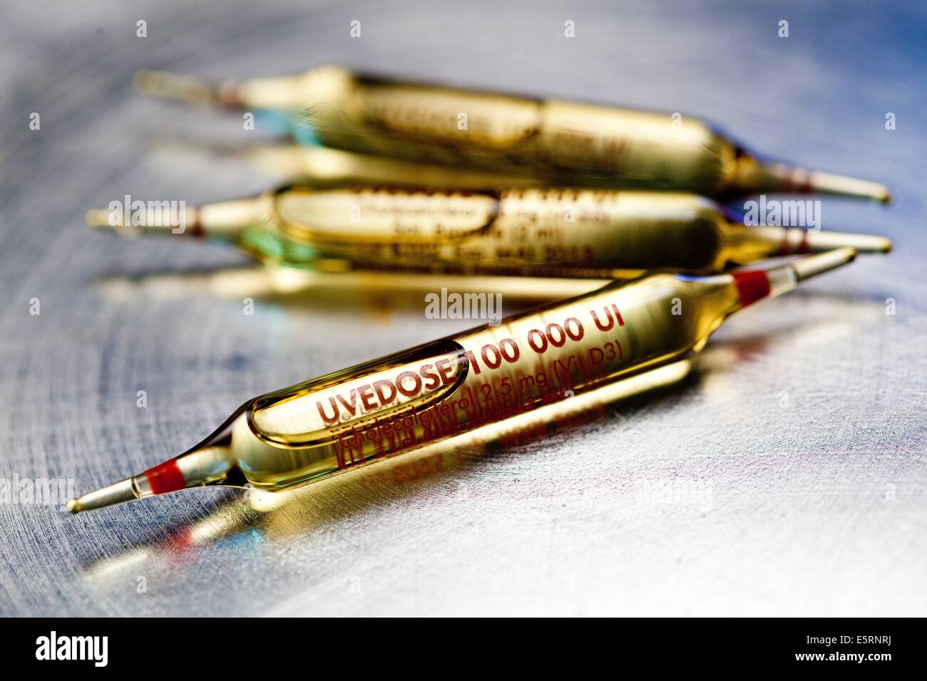 Vitamine D3 Ampoule Uvedose Glass Ampoule Of Vitamin D Stock Photo