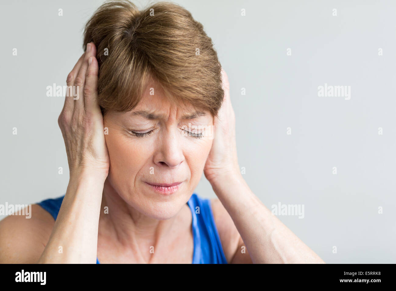 50 year old woman hands hi-res stock photography and images - Alamy