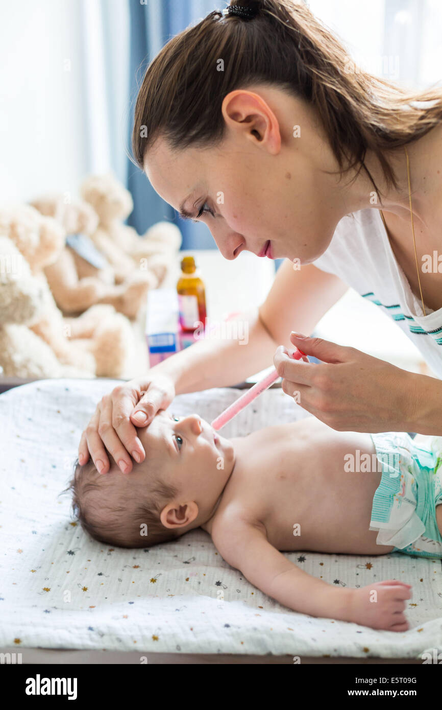 Doliprane High Resolution Stock Photography And Images Alamy