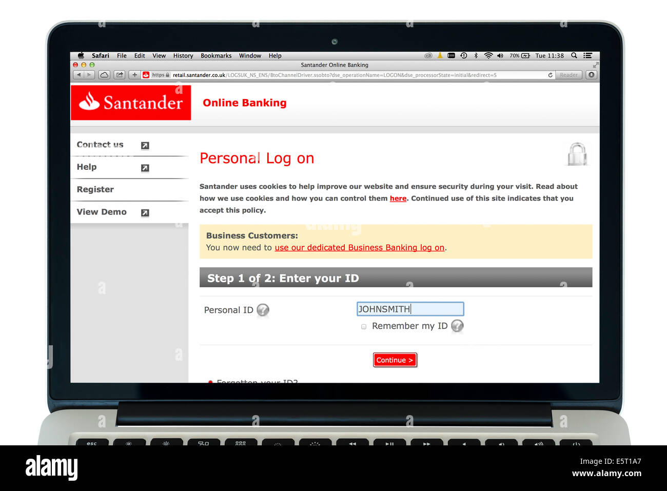 Santander online banking on a 13' Apple MacBook Pro Retina computer Stock Photo