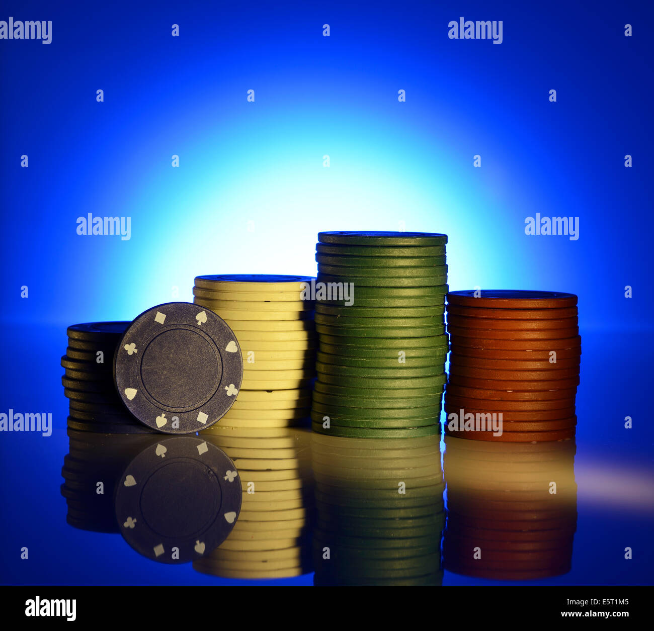 spotlight-on-a-stack-of-poker-chips-E5T1M5.jpg