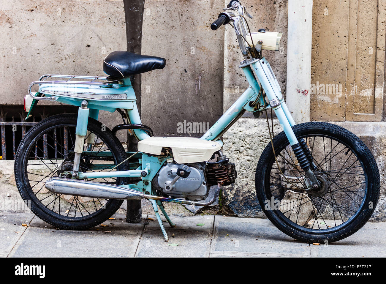 Vintage Honda Moped Stock Photo Alamy