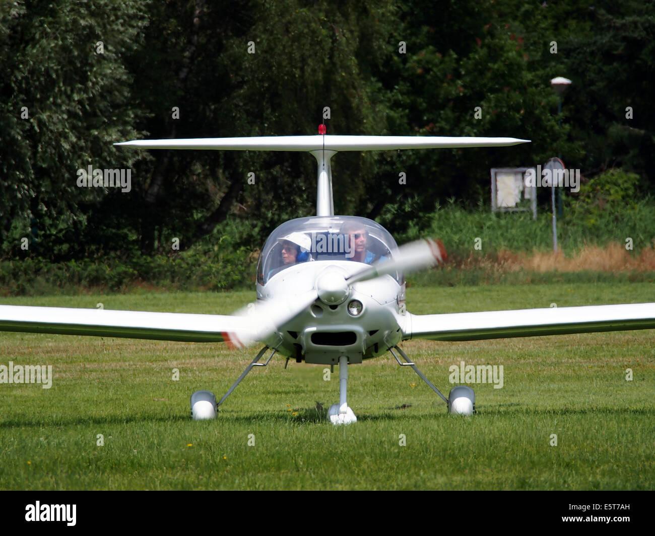 PH 1133 A Diamond HK 36 TC Light Aircraft Is Photographed At PH 1133 A Diamond HK 36 TC Light Aircraft Is Photographed At