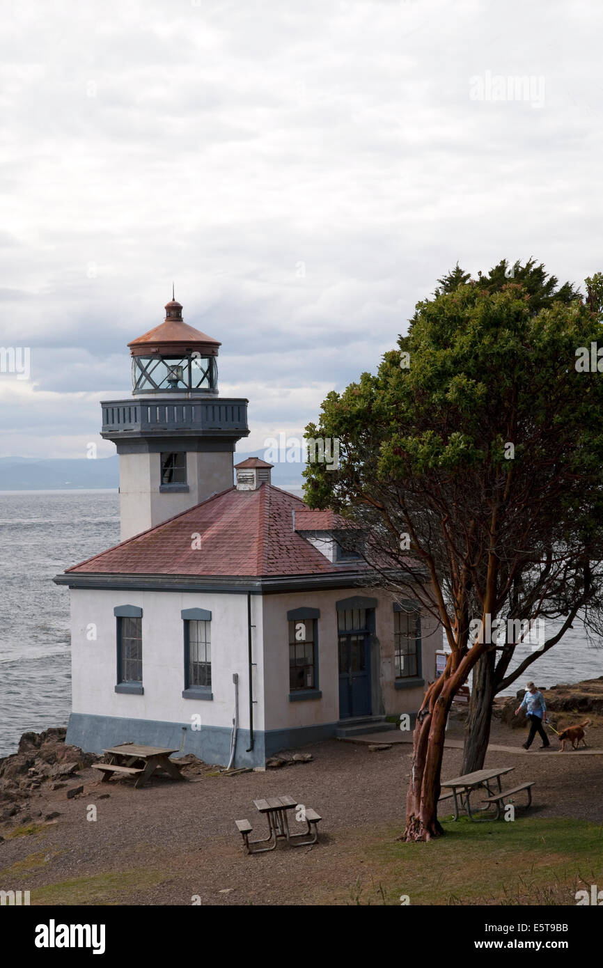 Lime Kiln Lighthouse, San Juan Island, Puget Sound, Washington, USA Stock Photo
