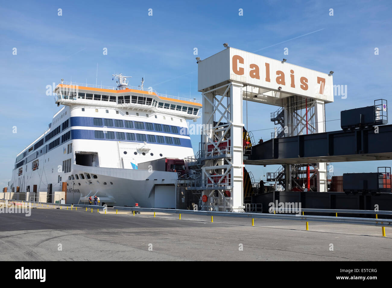 P&O Company ferry arriving at gate 7 of the Port of Calais, France Stock Photo