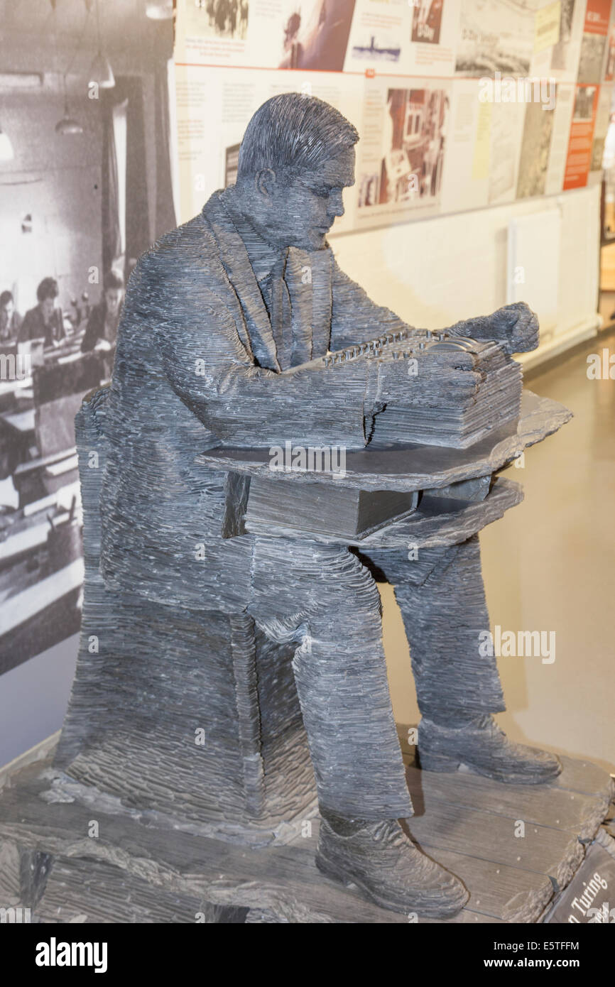 England, Buckinghamshire, Bletchley, Bletchley Park, Alan Turing Statue Stock Photo
