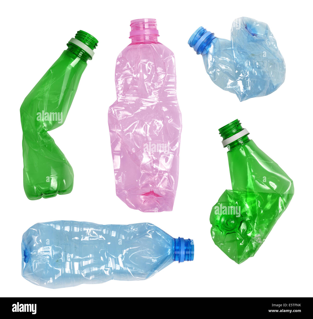 бутылки пластиковые детские. спортивные бутылки для воды детские. пластиковые бутылки мусор. пластмассовый баклажки мусор. школьные бутылки.