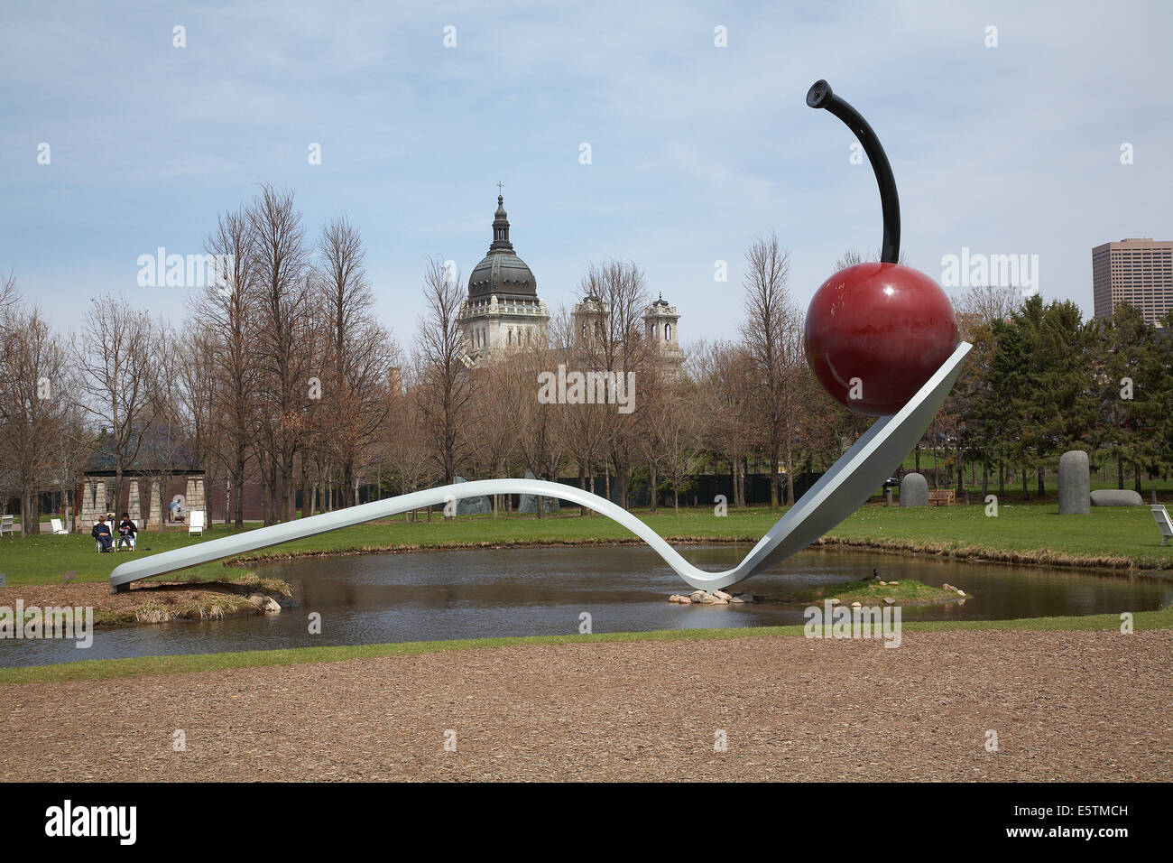The Spoonbridge and cherry at  Minneapolis sculpture garden, Walker art center, Minnesota USA. Stock Photo