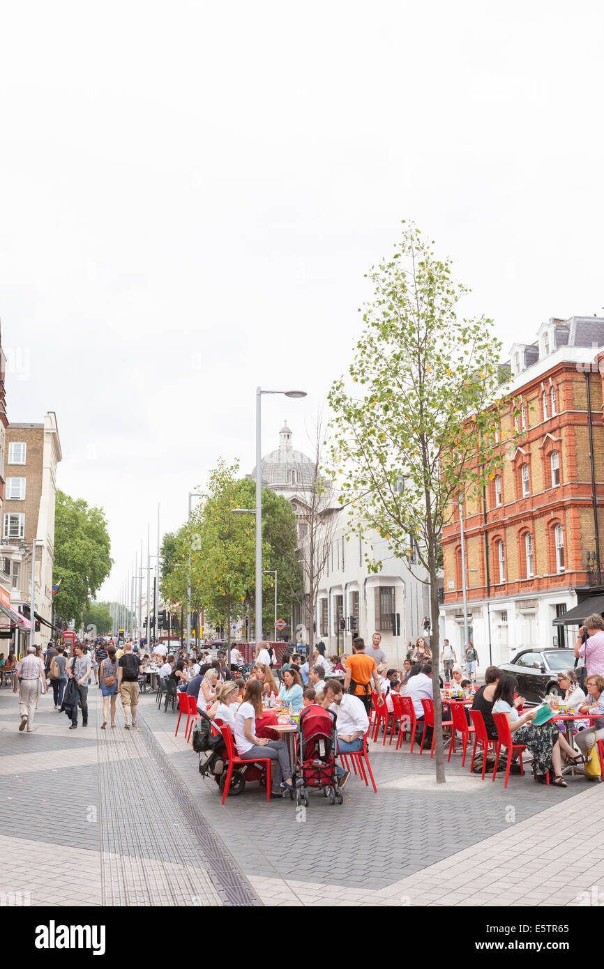 Exhibition Road with outdoor cafes and restaurants, London, UK Stock Photo