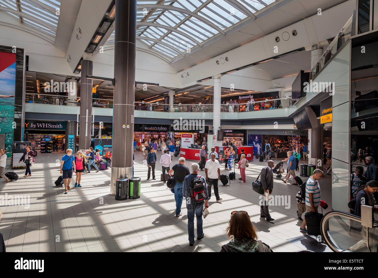 Departure hall at Gatwick South Terminal Stock Photo Alamy