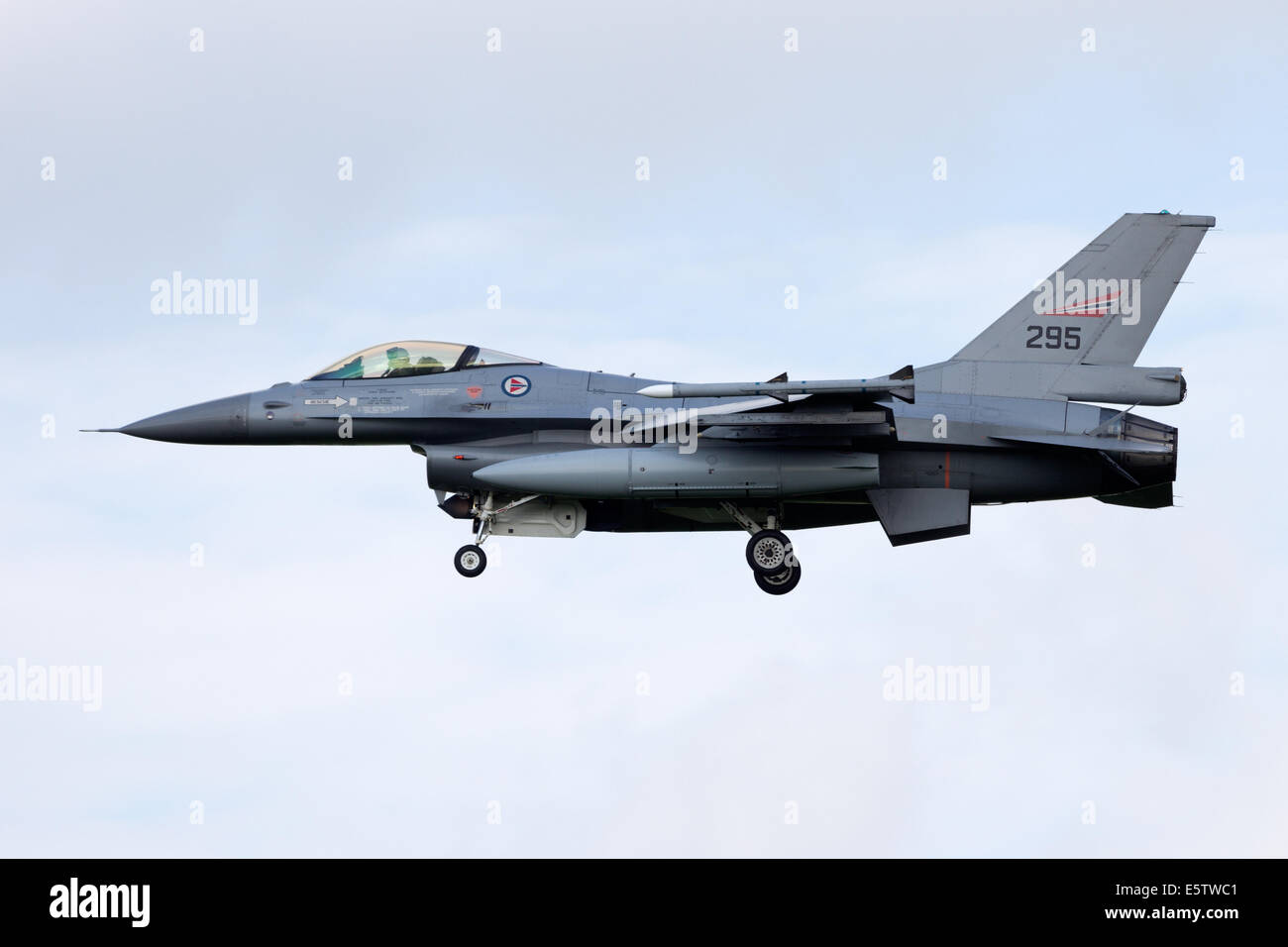 Norwegian Air Force Lockheed F-16 landing Stock Photo