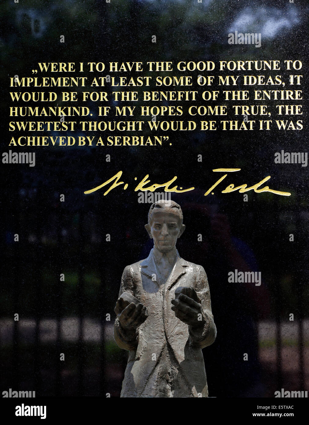 Nikola Tesla monument at his Wardenclyffe research laboratory Rock