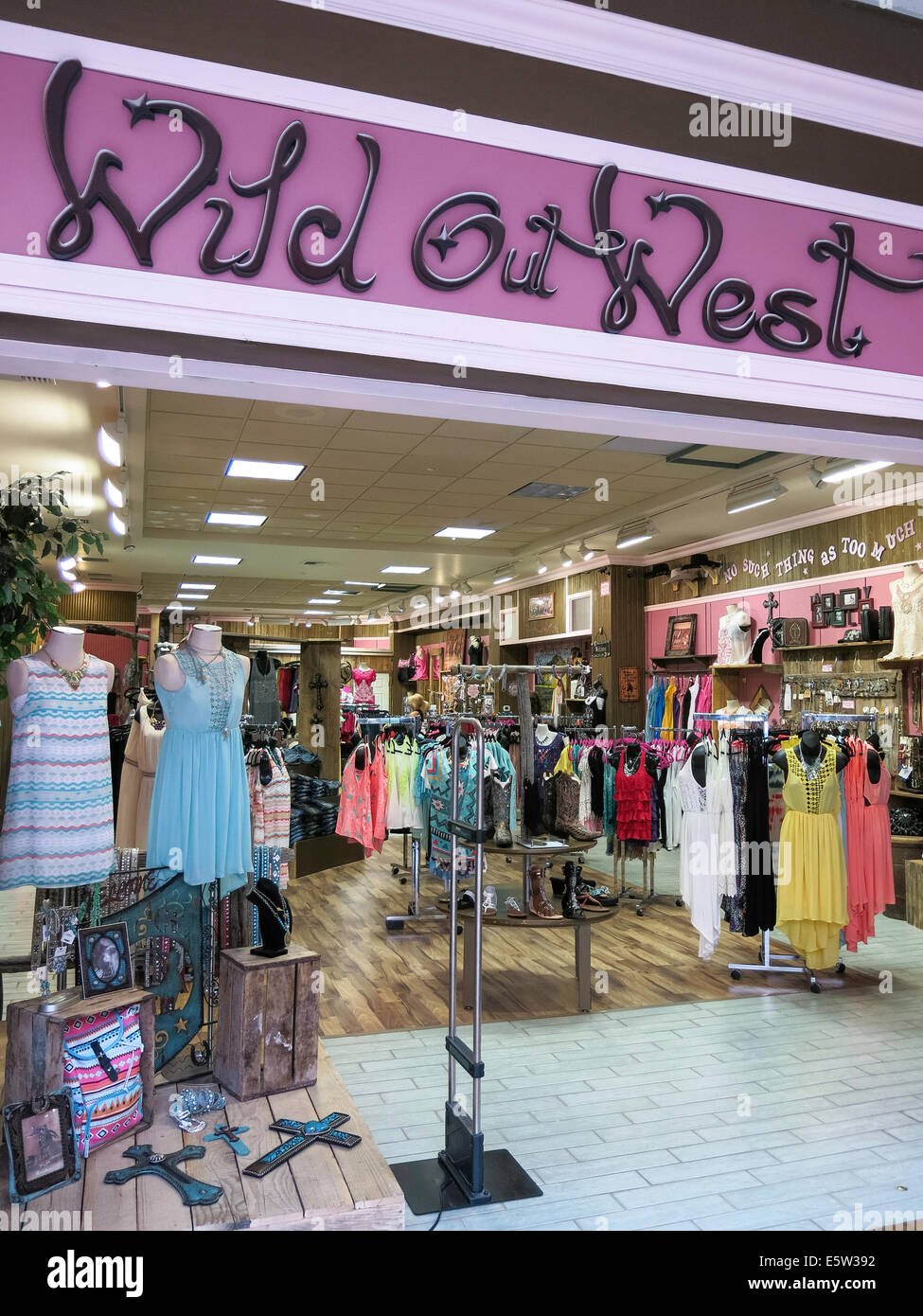 'Wild Out West' Boutique in the Holiday Village Mall, Great Falls, MT, USA Stock Photo