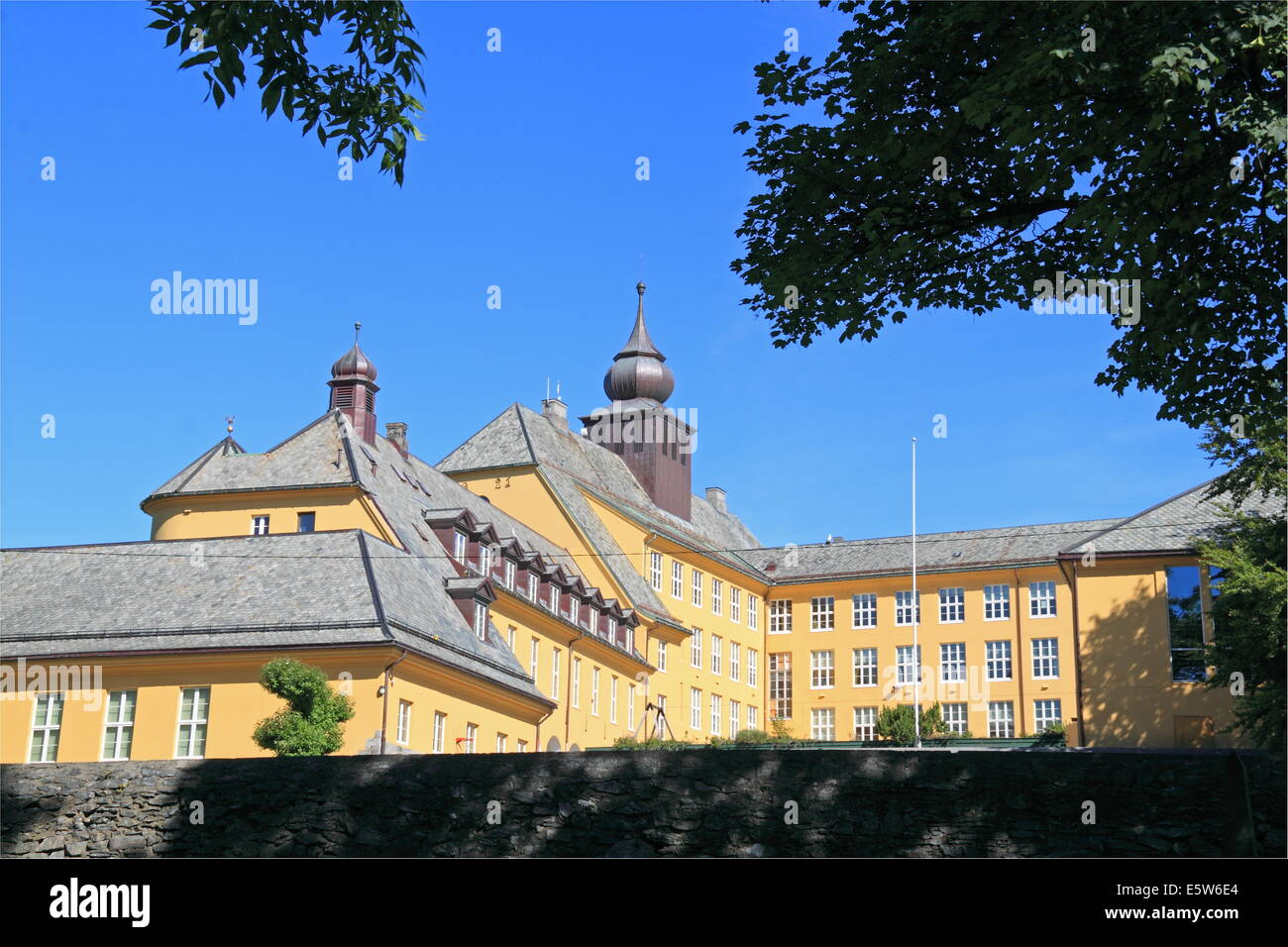 Aspøy skole hi-res stock photography and images - Alamy