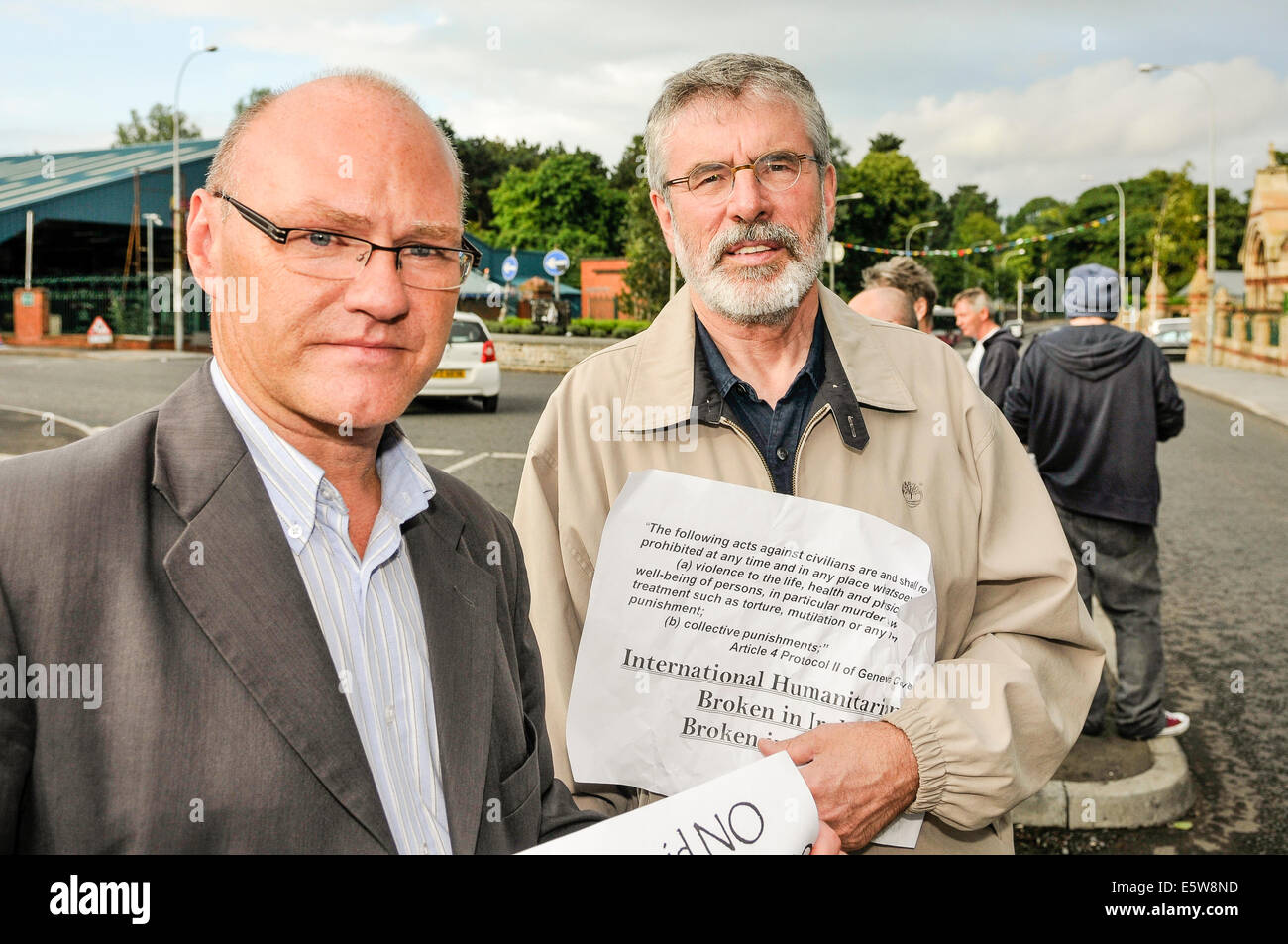 Belfast, Northern Ireland. 6th Aug, 2014.Paul Maskey and Gerry Adams from Sinn Fein hold a white-line protest in support of the people of Gaza. Credit:  Stephen Barnes/Alamy Live News Stock Photo