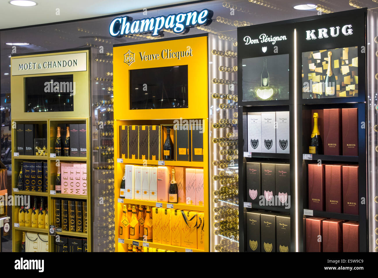 Sydney Australia,KingsfordSmith Airport,SYD,interior inside,terminal