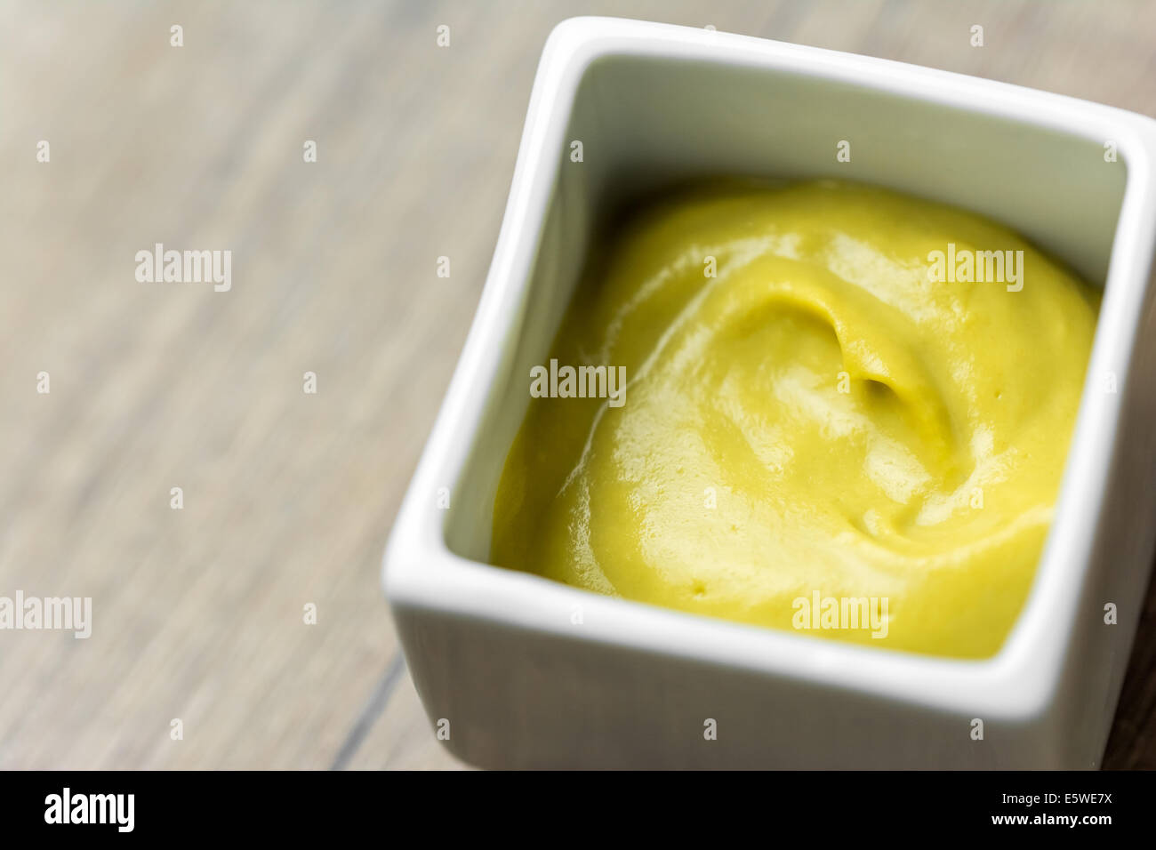 French mustard cream sauce hi-res stock photography and images - Alamy