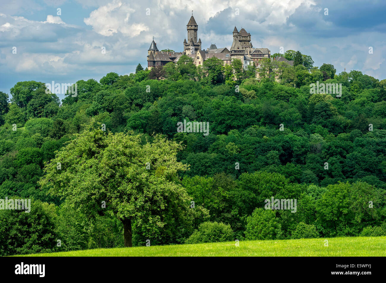 Castle towers, Hubertus Tower, New Castle Keep, Georg Tower and Alter Stock tower, in the overall view of Castle Braunfels Stock Photo