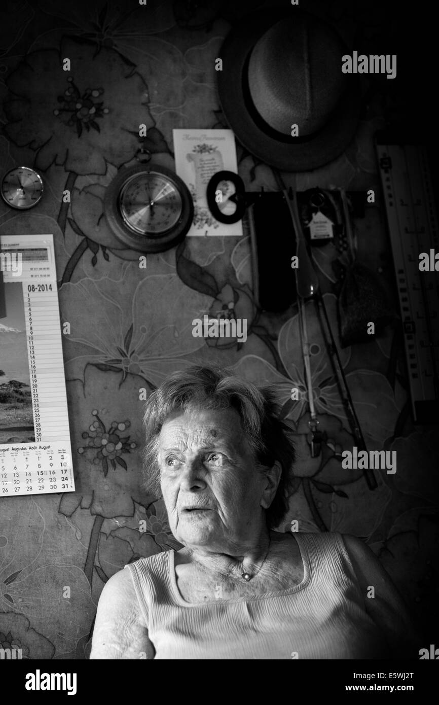 Elderly thinking Black and White Stock Photos & Images - Alamy