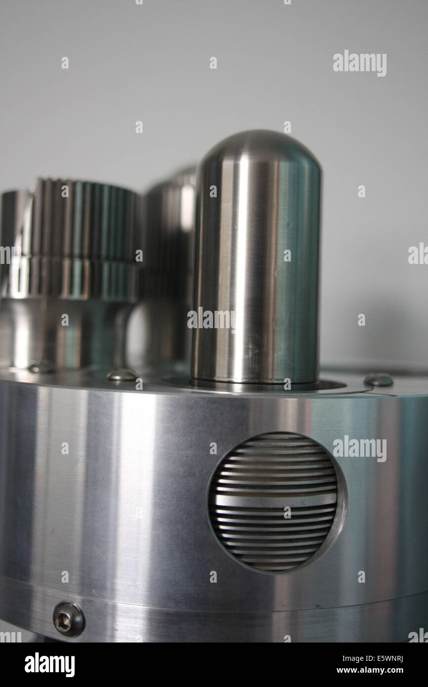 Domestic combined heat and power appliances whispergen Stirling engine