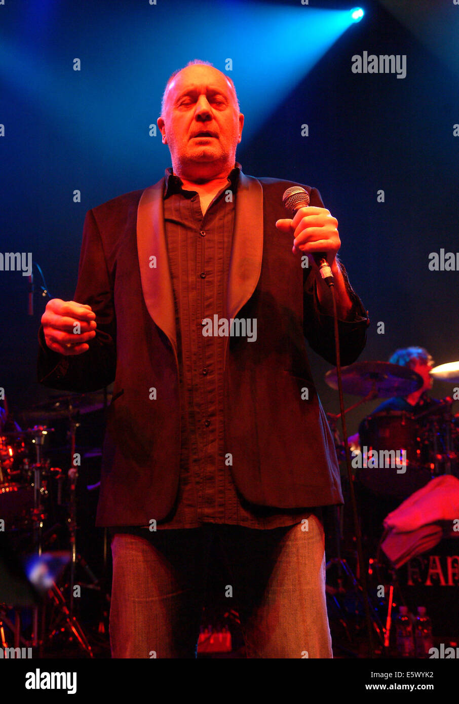 Roger Chapman of Family performing live in London Featuring: Roger ...
